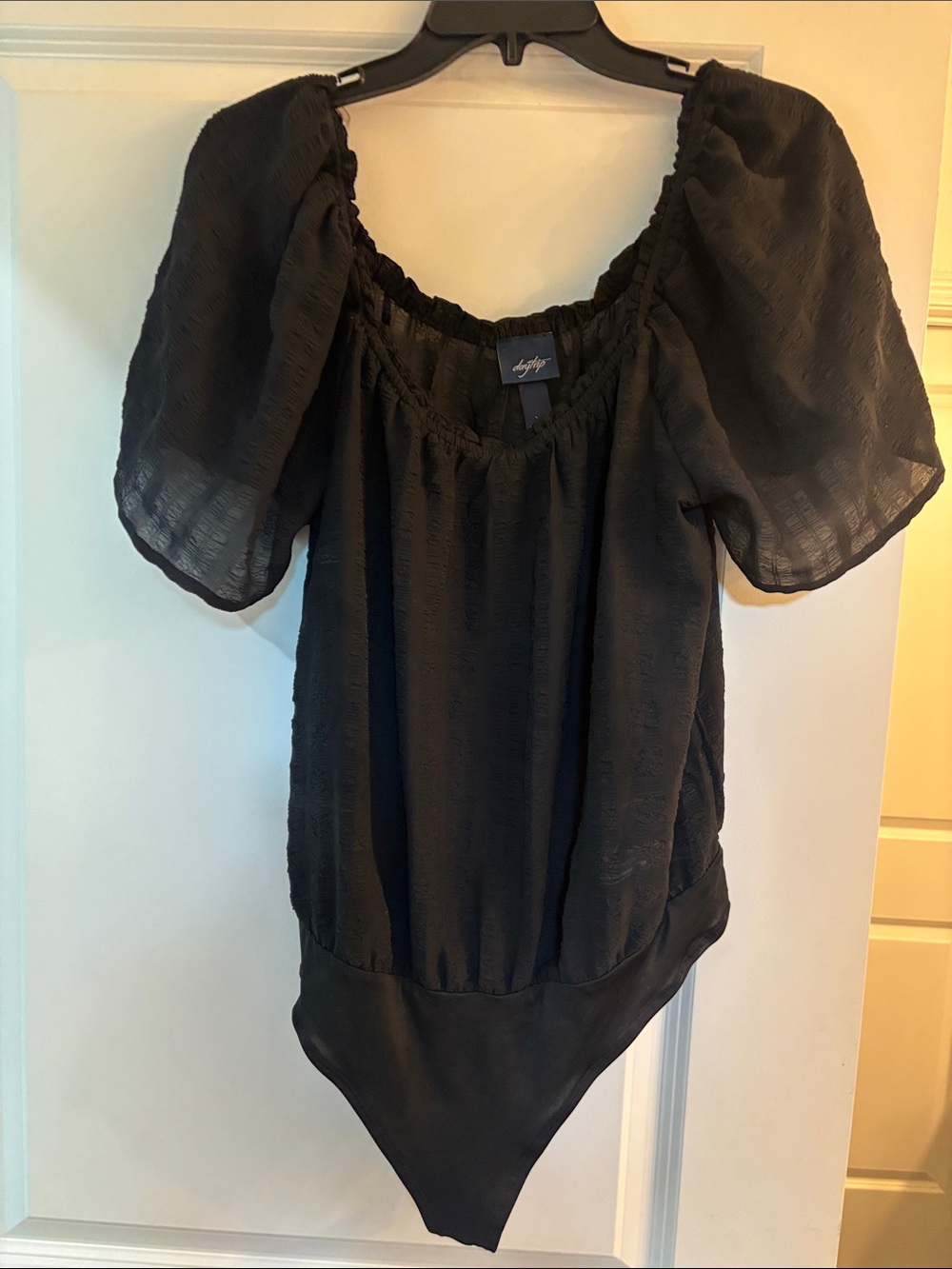 Daytrip Black Textured Puff Sleeve Scoop Neck Bodysuit
